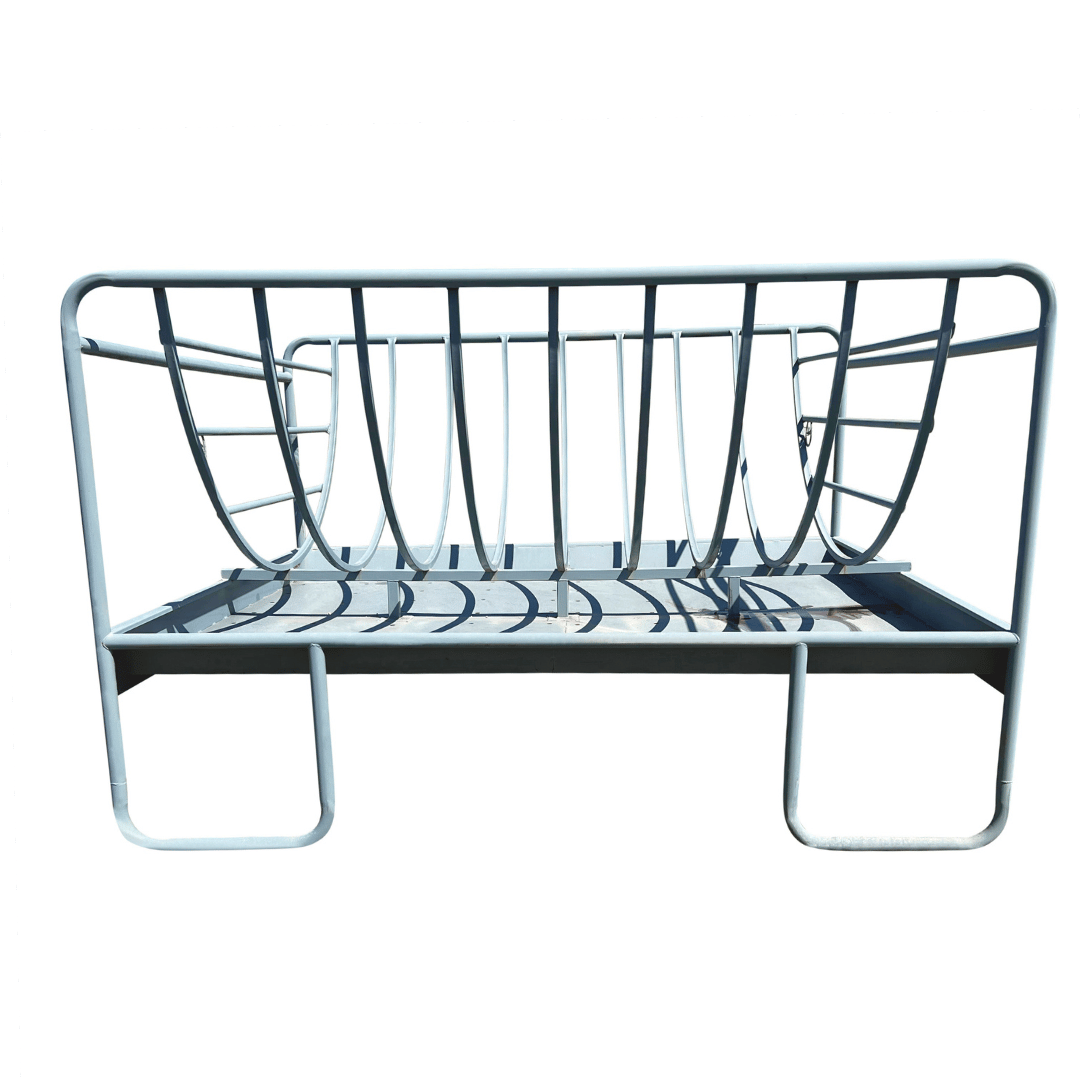 metal livestock hay feeder